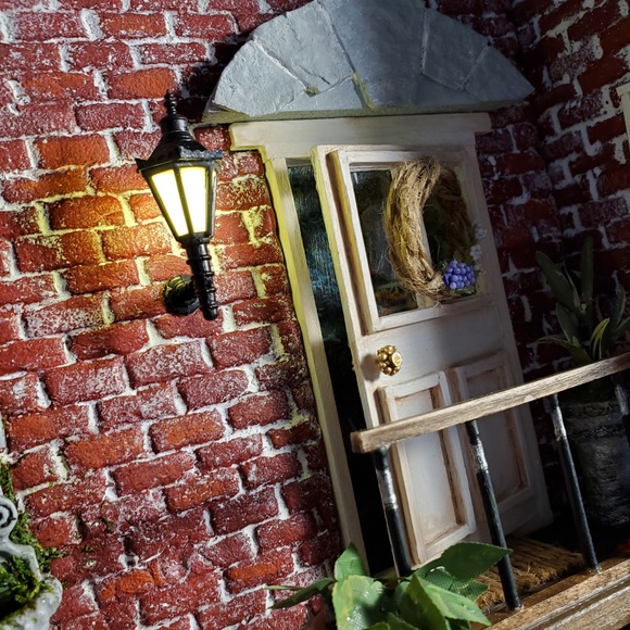 Miniature Gardener Shed | With Working Light | Potting Shed Diorama | Shadow Box - Picture 4 of 13